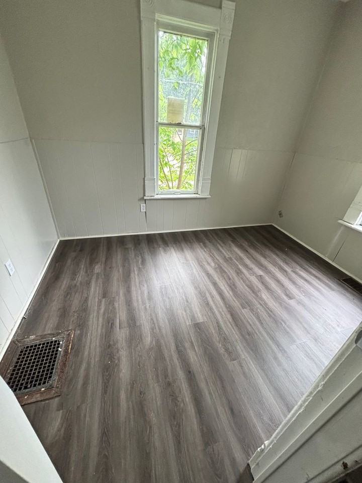 514 South 5th Street - Photo 5 of 11