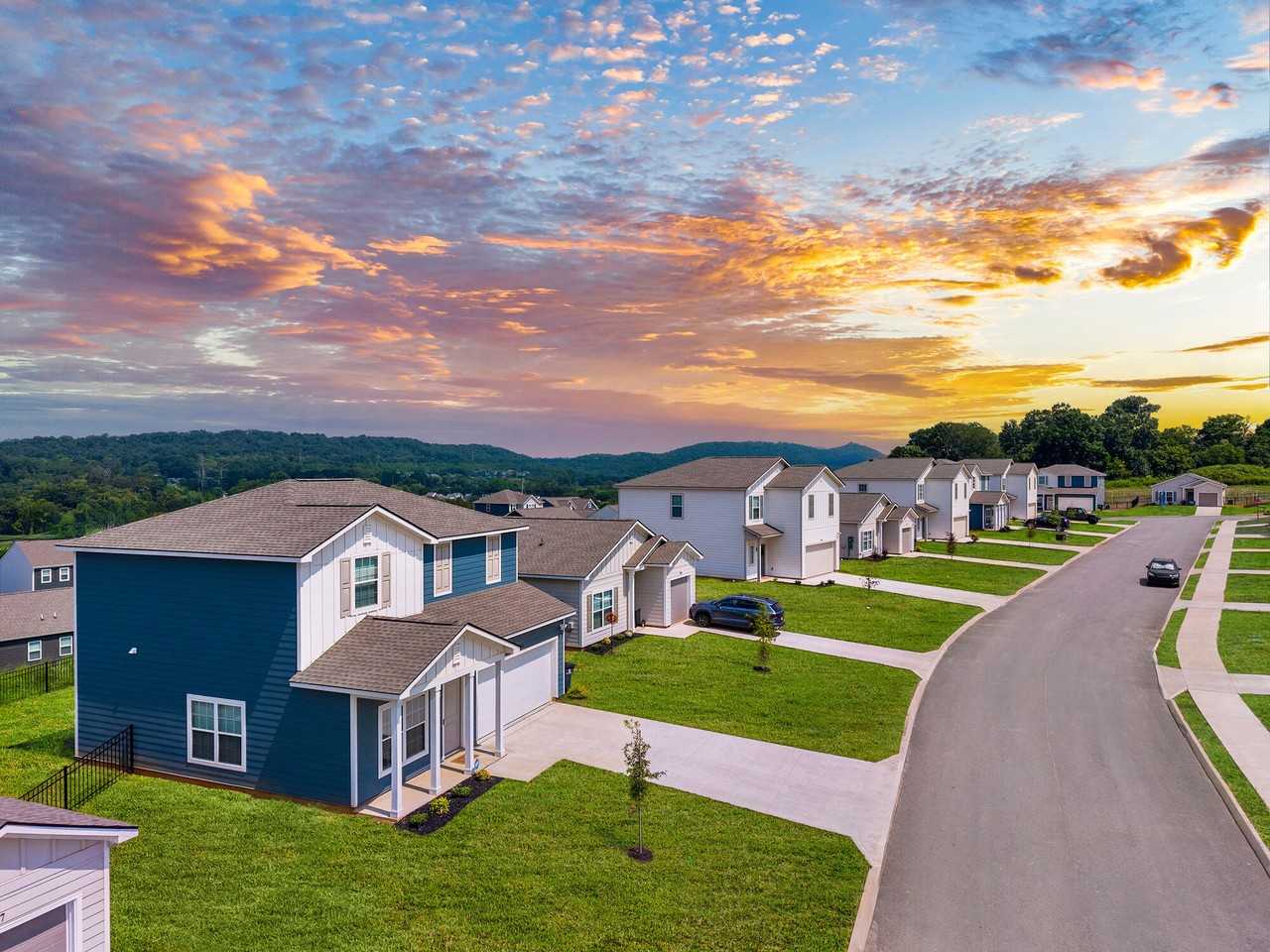 Alden North Knoxville - Photo 4 of 50