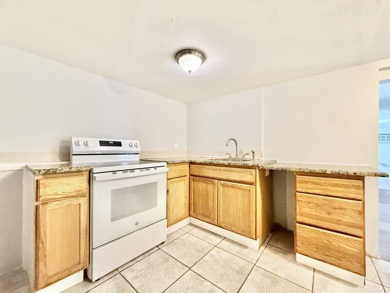 2611 41st Ave N - Photo 6 of 50