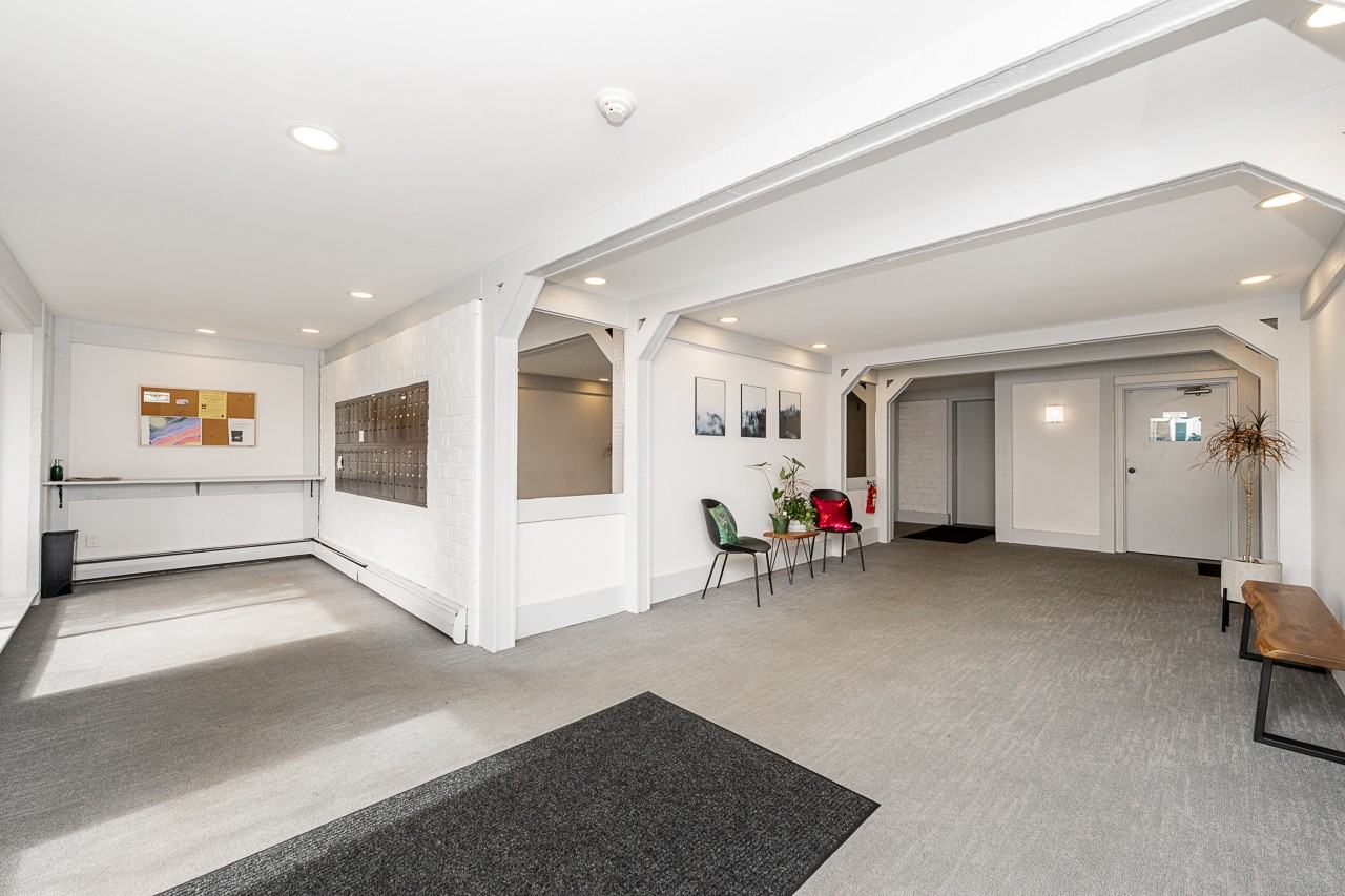 310 East 3rd Street #309 - Photo 7 of 35