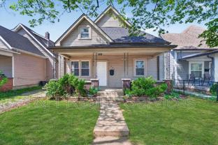 234 N Addison St - Photo 1 of 1