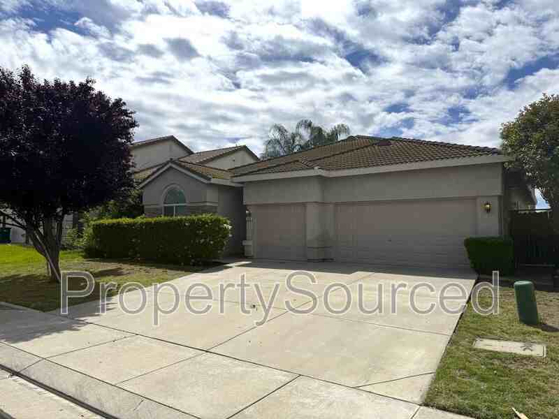 3176 Penelope Dr - Photo 2 of 22