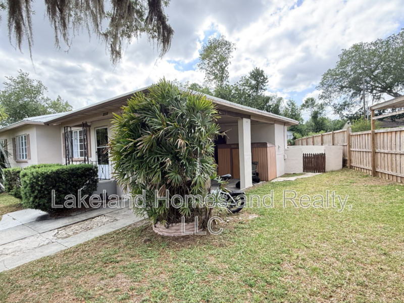 3115 Buckingham Ave - Photo 3 of 24