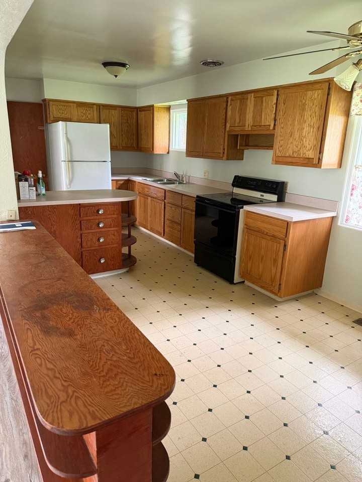 37243 Meredith Dr - Photo 6 of 24