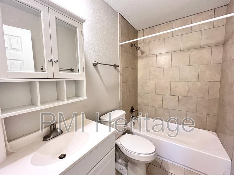 103 W Martin Luther King Jr Blvd #1 - Photo 6 of 6