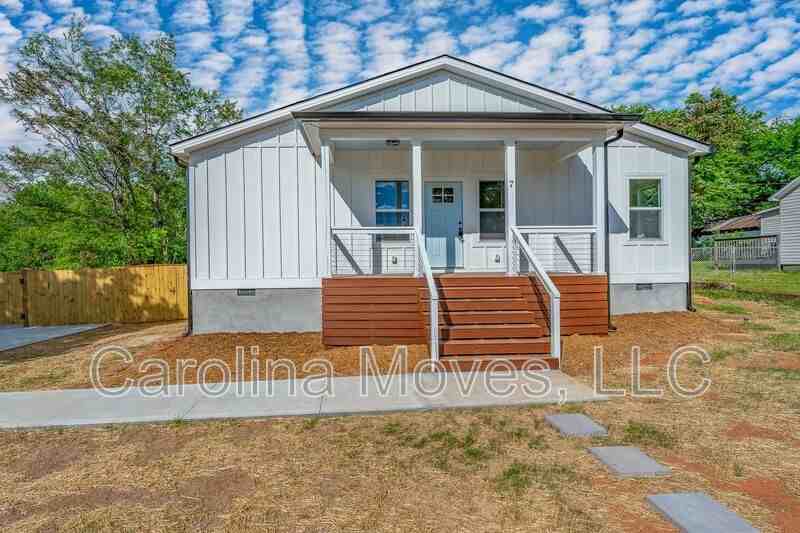 7 2nd Ave - Photo 2 of 33