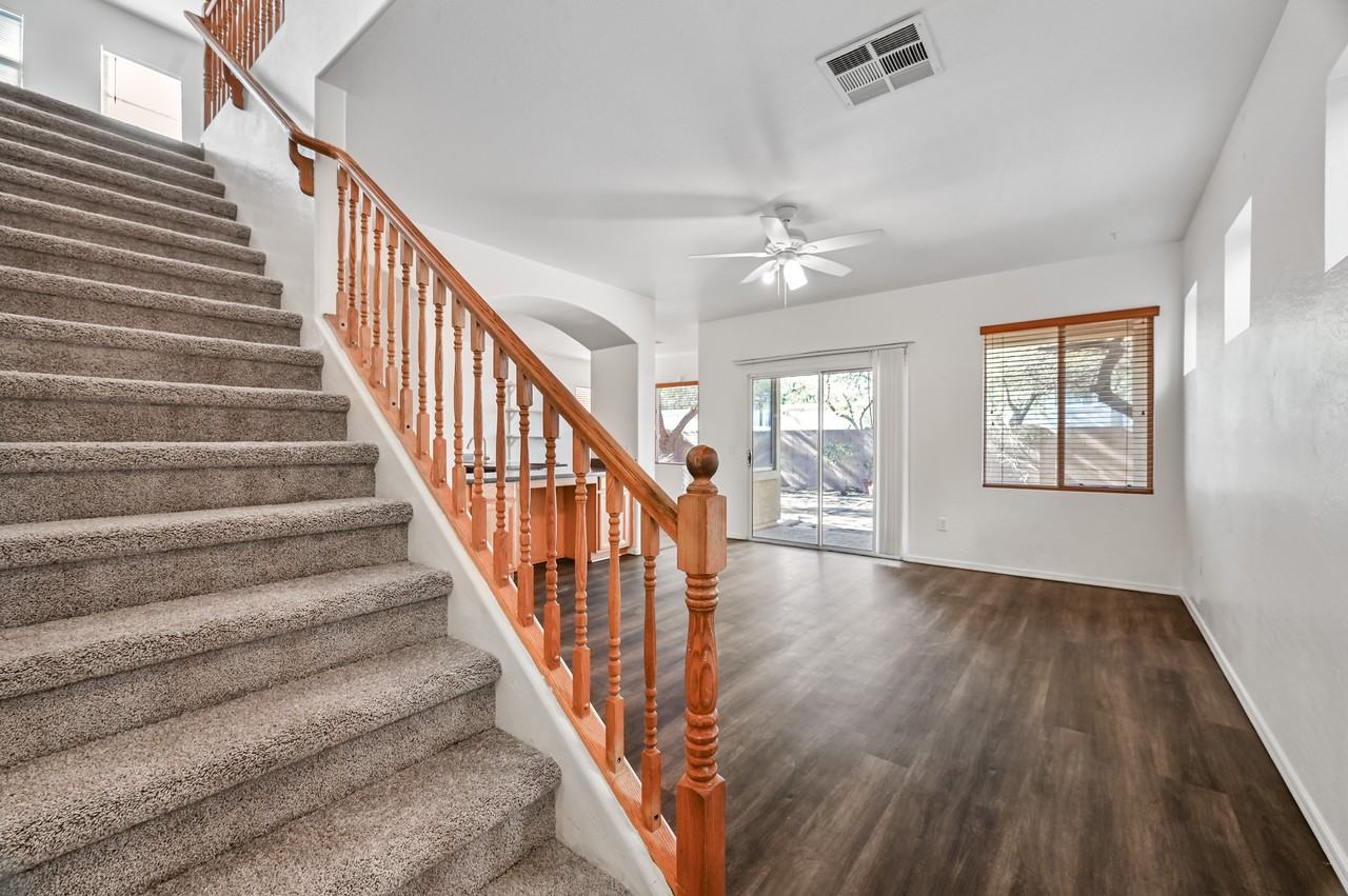 35108 North 31st Avenue - Photo 5 of 30