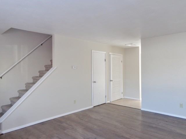 4724 West Merol Court #B - Photo 6 of 15