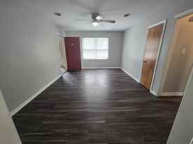 4452 Baxter Rd - Photo 1 of 1