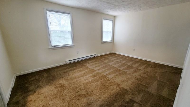 3501 Meadowbridge Rd - Photo 6 of 11