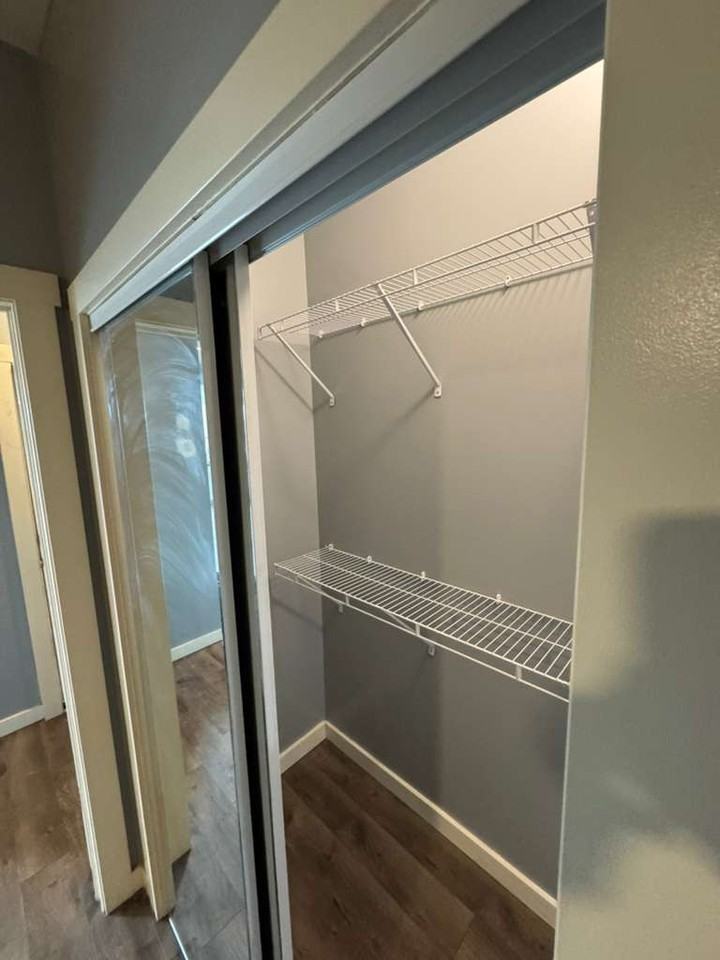 1500 Broadway Avenue #104 - Photo 5 of 7