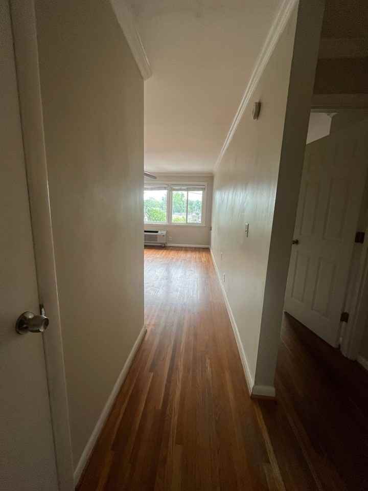 2020 Beech Ave Apt B14 - Photo 4 of 14