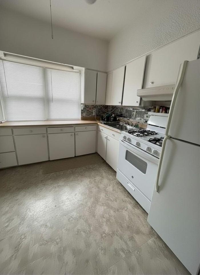 510 Baltimore St - Photo 3 of 8