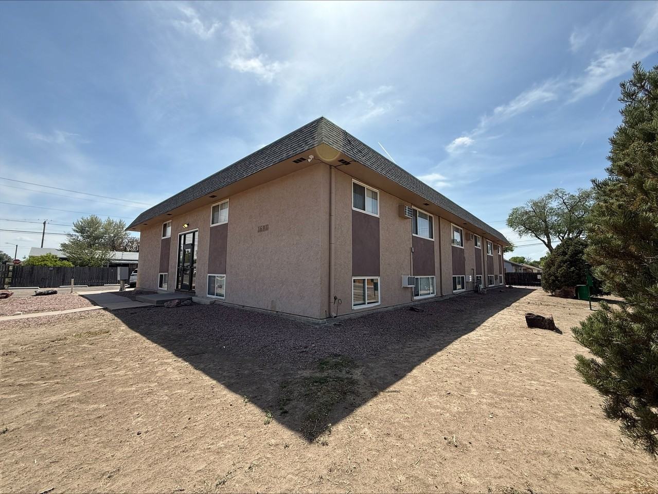 1691 Moore Ave - Photo 2 of 6