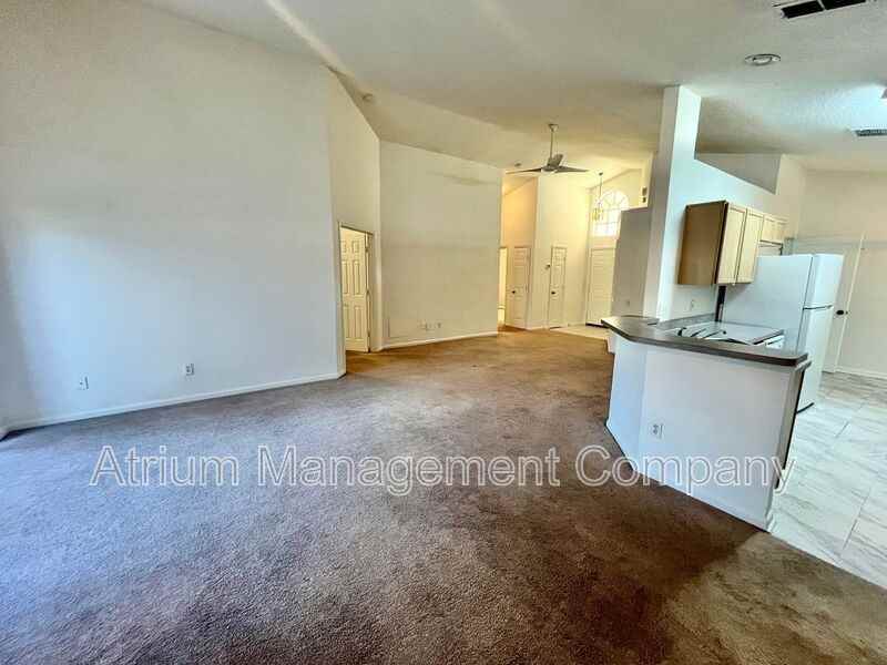 1709 Pine Bay Dr - Photo 6 of 29