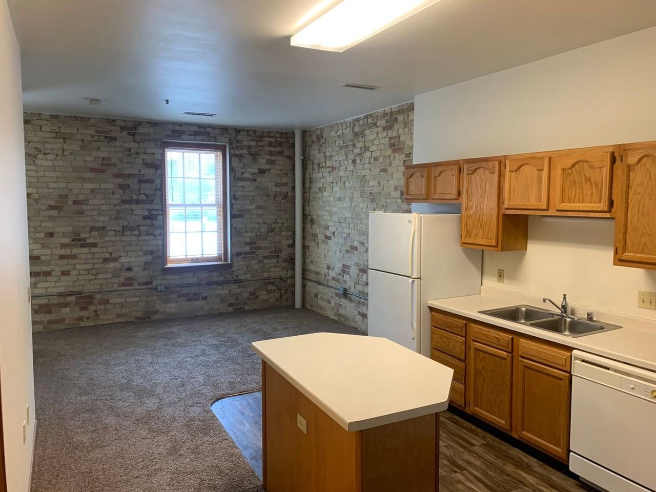 Belle Harbor offers one, two, and three bedroom lofts - Photo 7 of 13