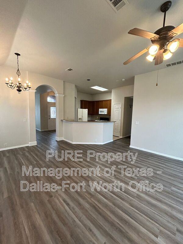 625 Spanish Oak Ct - Photo 5 of 18