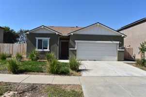 featured image of 31 Medeival St