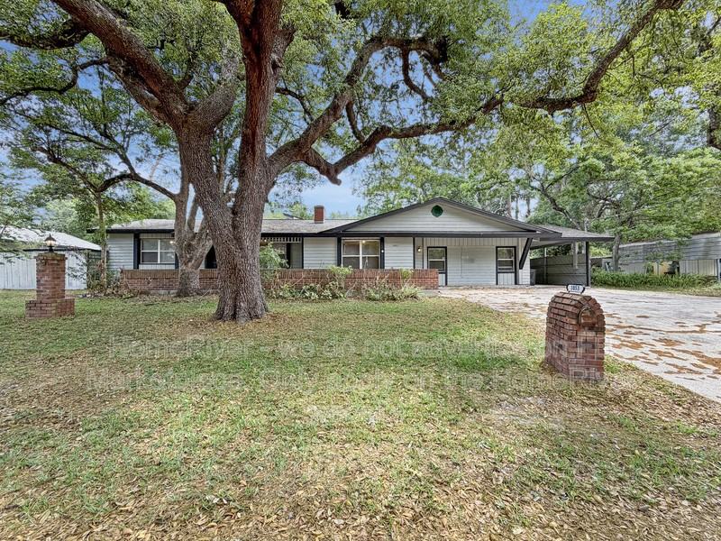 1053 Spring Garden St