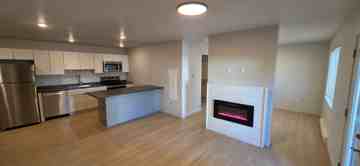 featured image of 1221 Commonwealth Ave