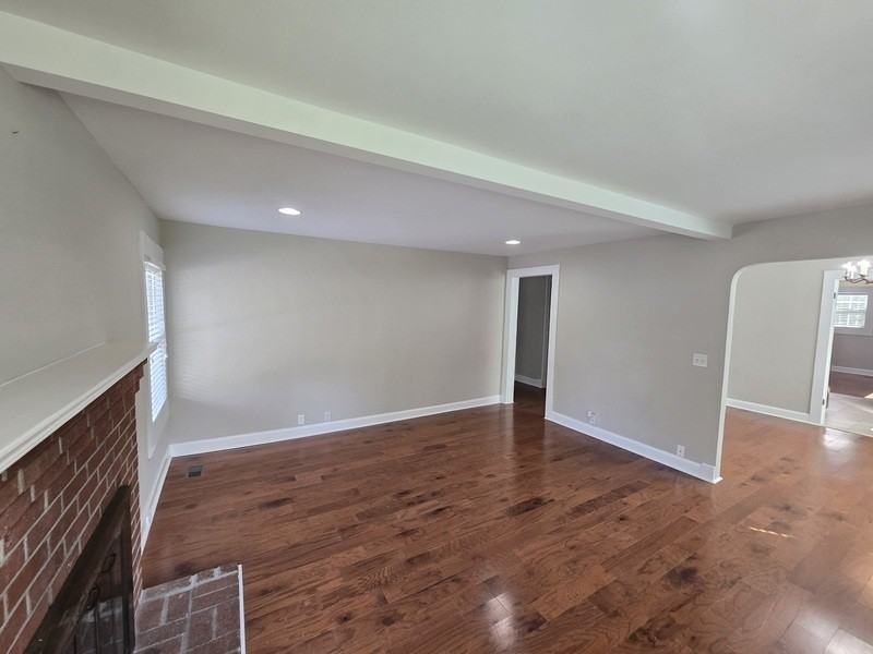 4094 University Dr #A - Photo 5 of 16