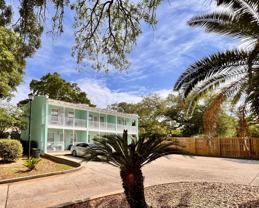 1496 Beach Blvd - Photo 1 of 1