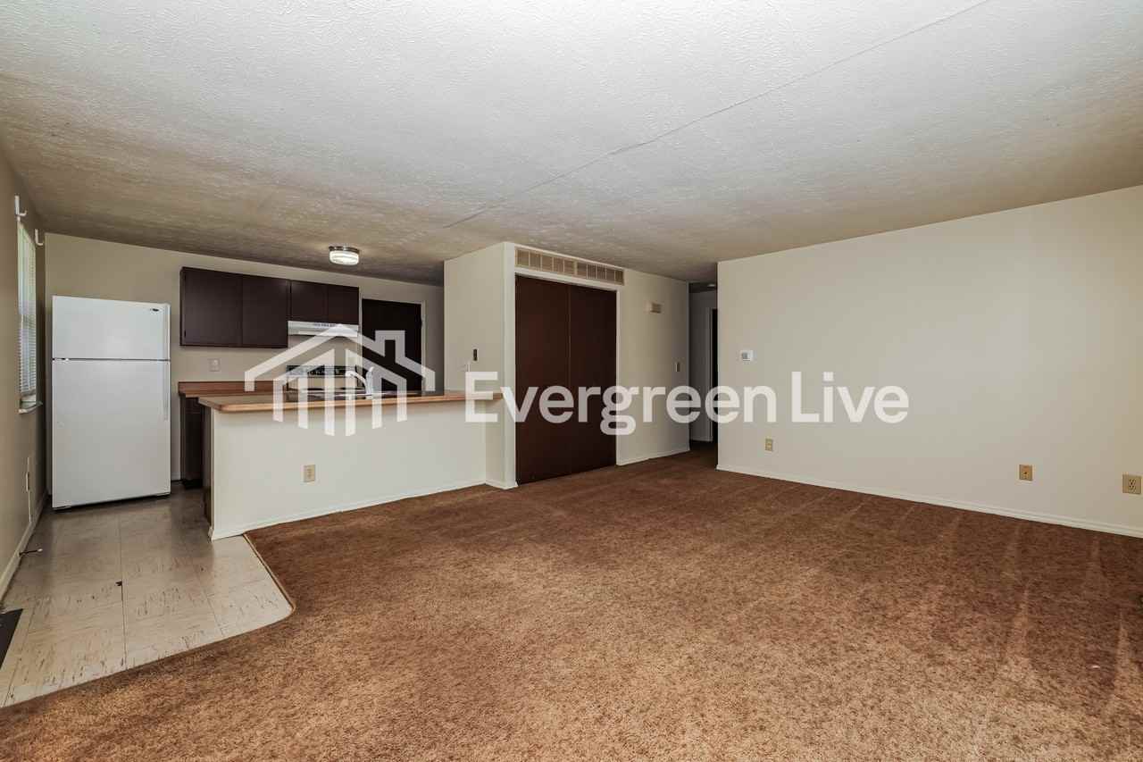 7560 Dalmation Dr - Photo 5 of 15