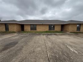 featured image of 3907 Charolais Dr #B