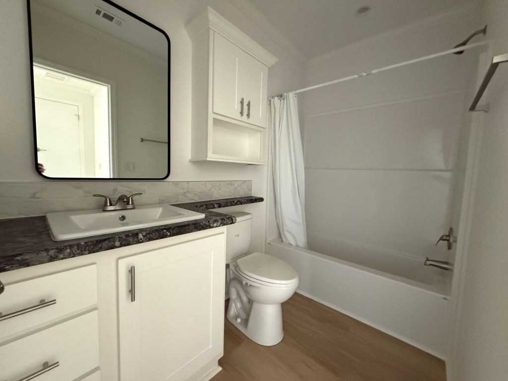 3808 Sunset Dr - Photo 5 of 36