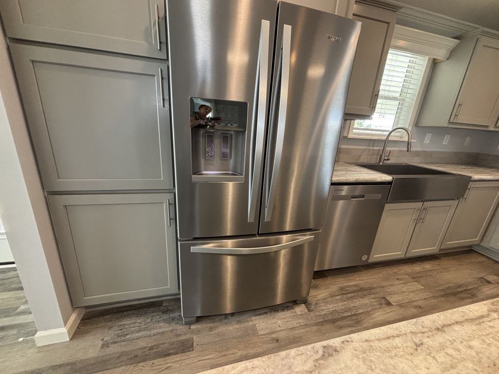 937 Questa W - Photo 4 of 24