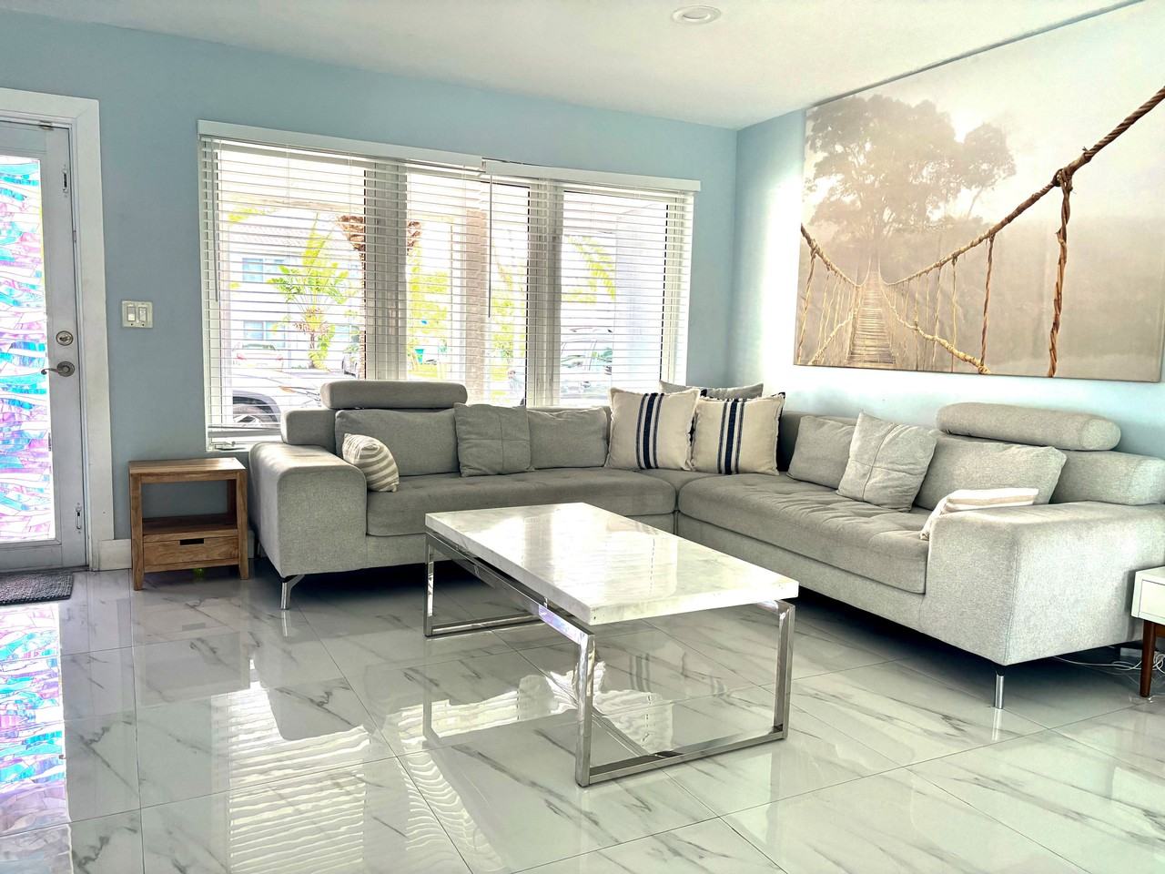 5770 Northeast 18th Avenue - Photo 7 of 7