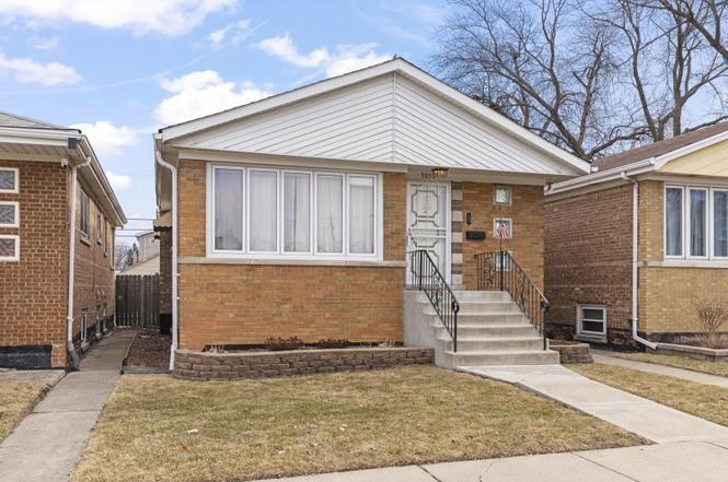 5055 S Kilbourn Ave #1 - Photo 2 of 35