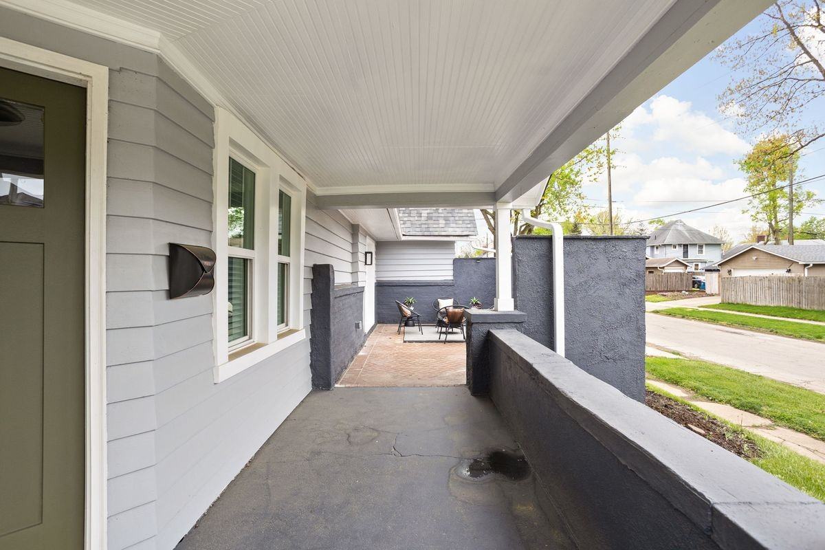 4001 Broadway St - Photo 5 of 25