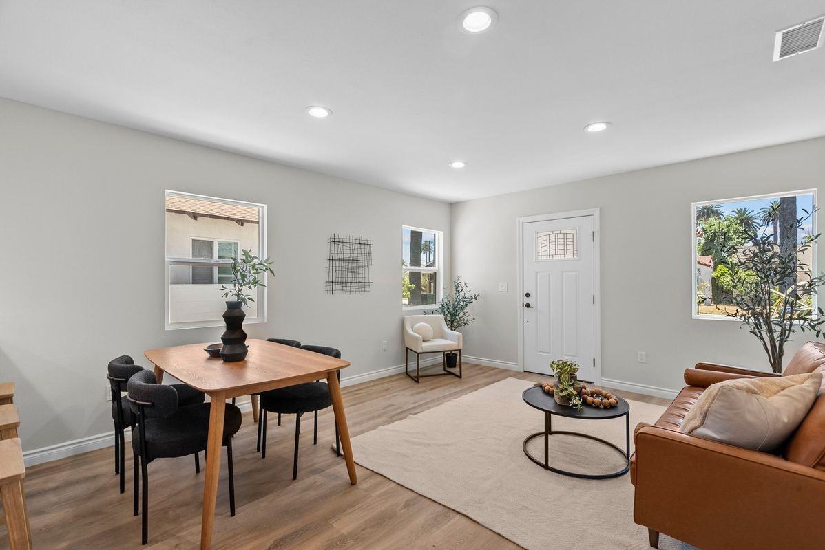 1745 W 39th St - Photo 3 of 12