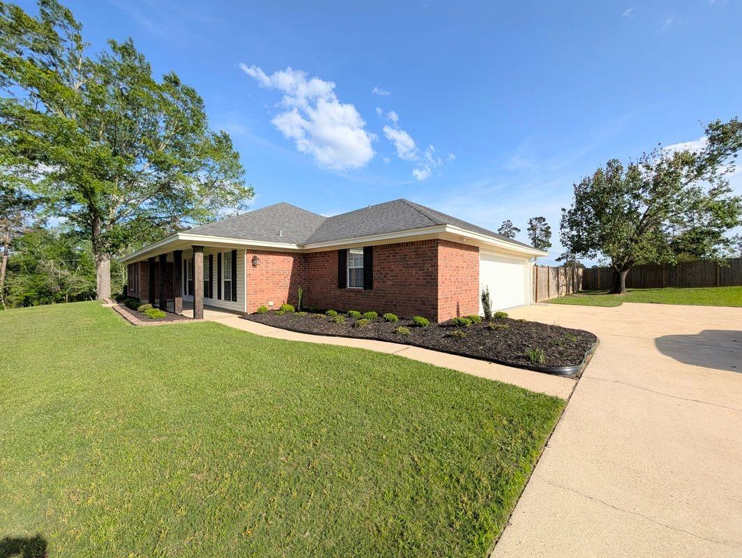 531 Pine Hills Dr - Photo 3 of 34