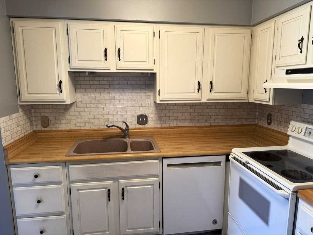 3438 W Villa Rdg - Photo 5 of 16