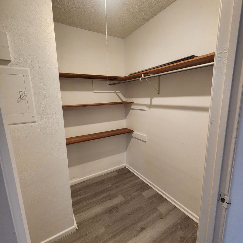 610 Ruiz St ##2 - Photo 7 of 7