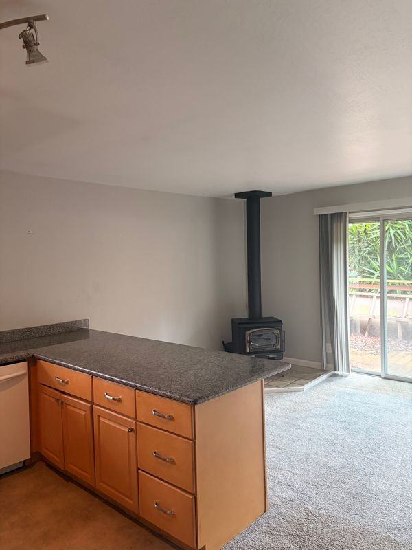 407 Maple St ##5 - Photo 4 of 9