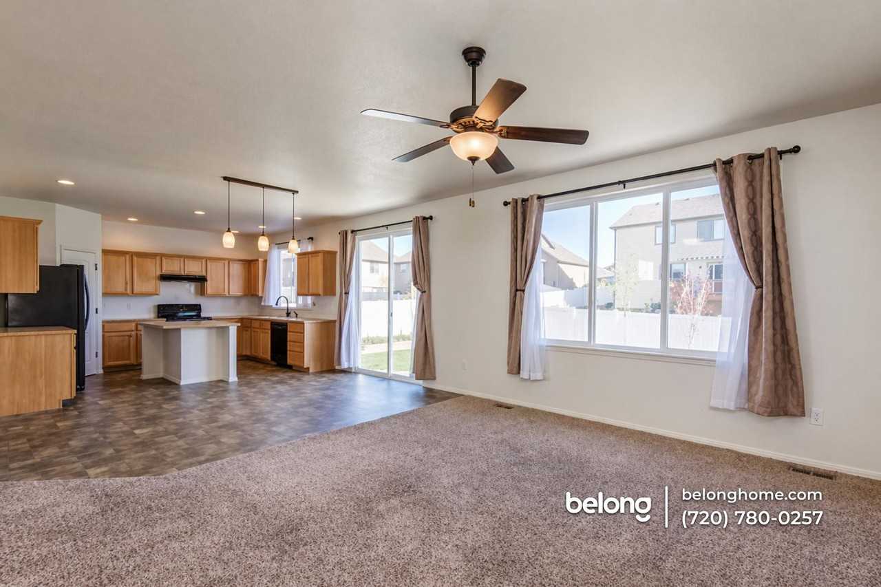 3253 Willow Ln - Photo 5 of 26