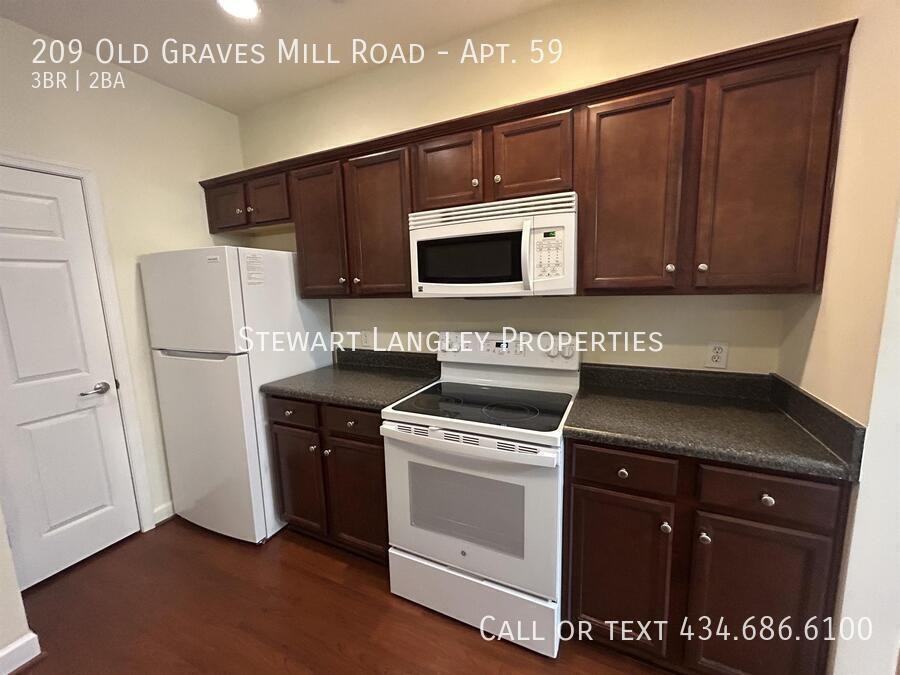 Kendall Square Apartments - Photo 6 of 50