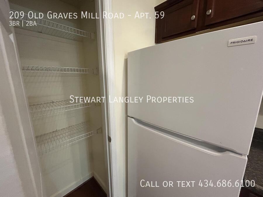 Kendall Square Apartments - Photo 7 of 50