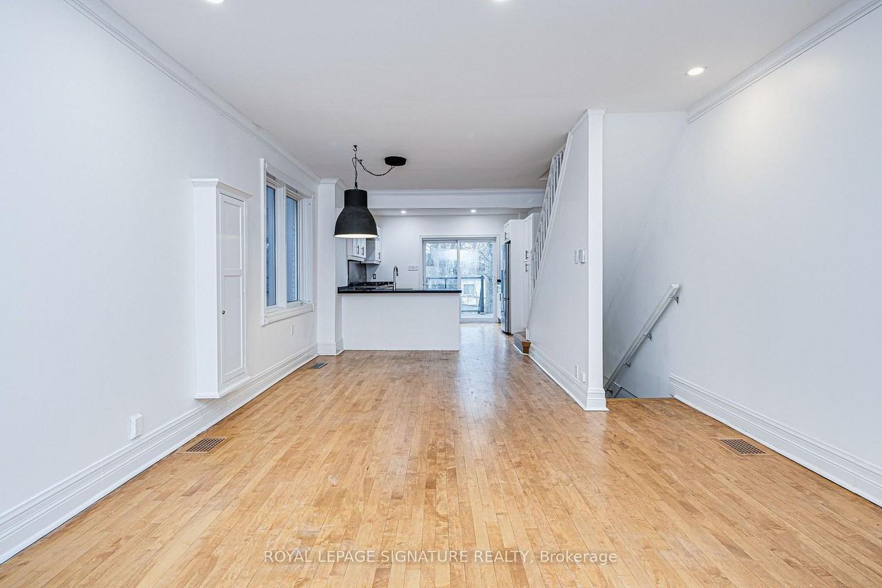 218 Lee Avenue - Photo 3 of 25