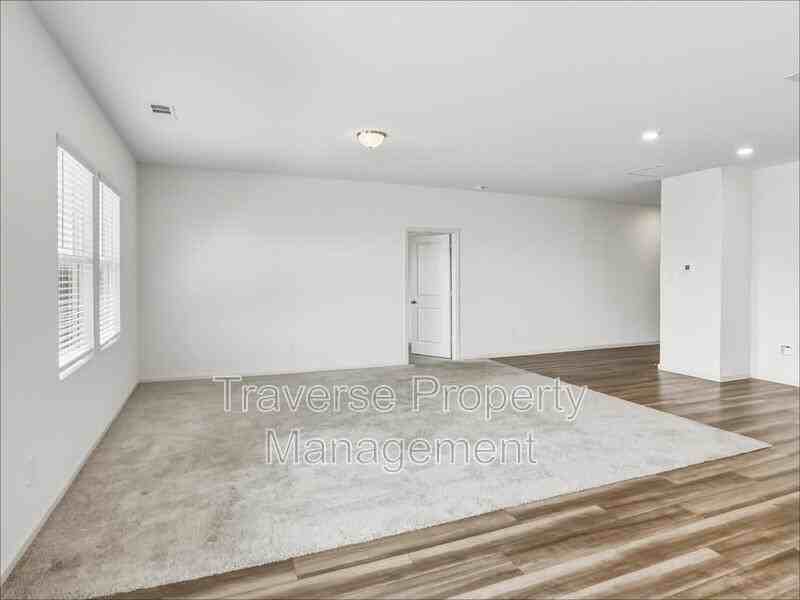 1713 Escondido Dr - Photo 6 of 25