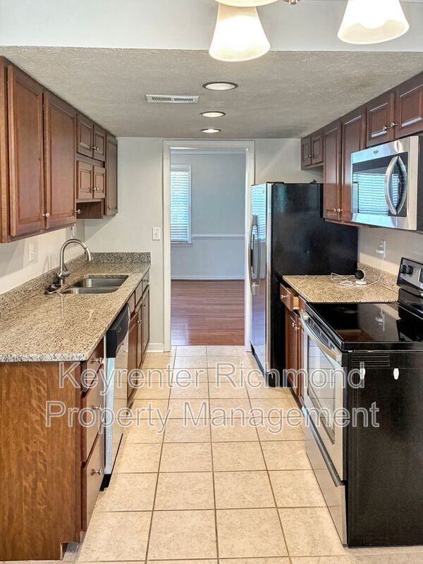 1513 Jacquelin St - Photo 6 of 16