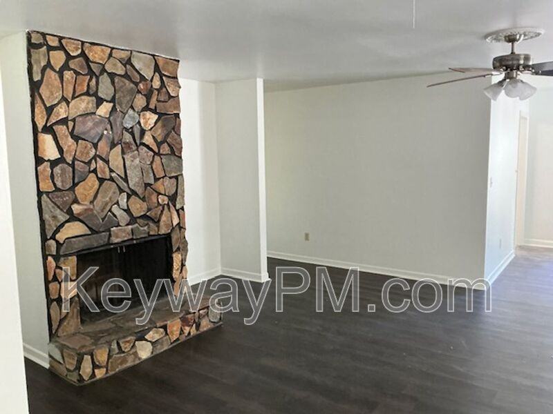 3204 N Wimbledon Dr - Photo 3 of 18