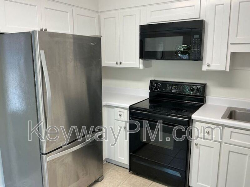 3204 N Wimbledon Dr - Photo 5 of 18