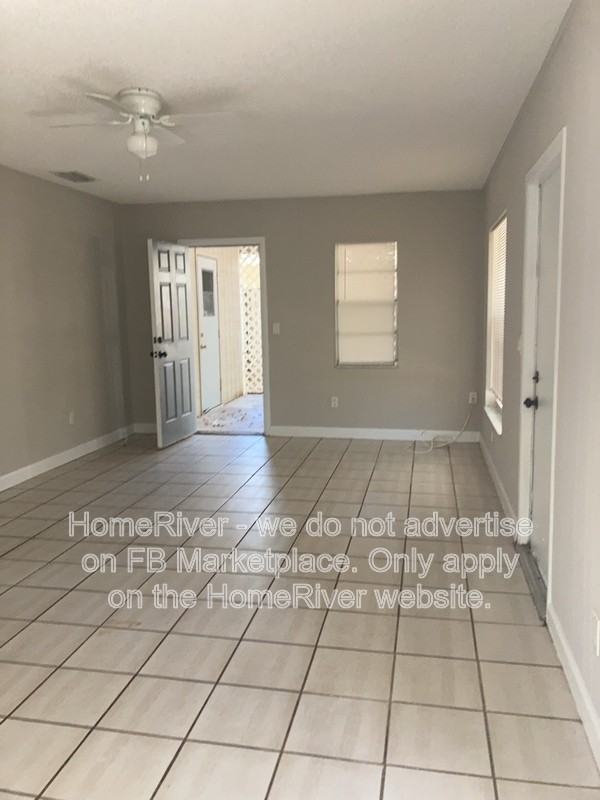 4724 Watkins Ave #A - Photo 7 of 16