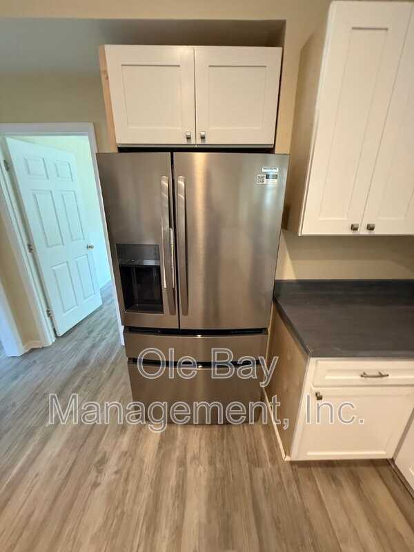 5011 Highcrest Dr - Photo 5 of 16