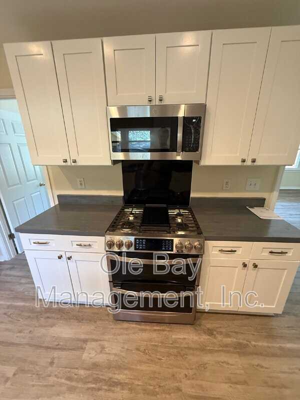 5011 Highcrest Dr - Photo 6 of 16