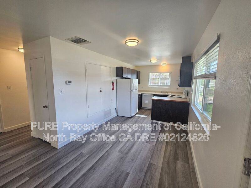 104 Laws Ave #B - Photo 5 of 13